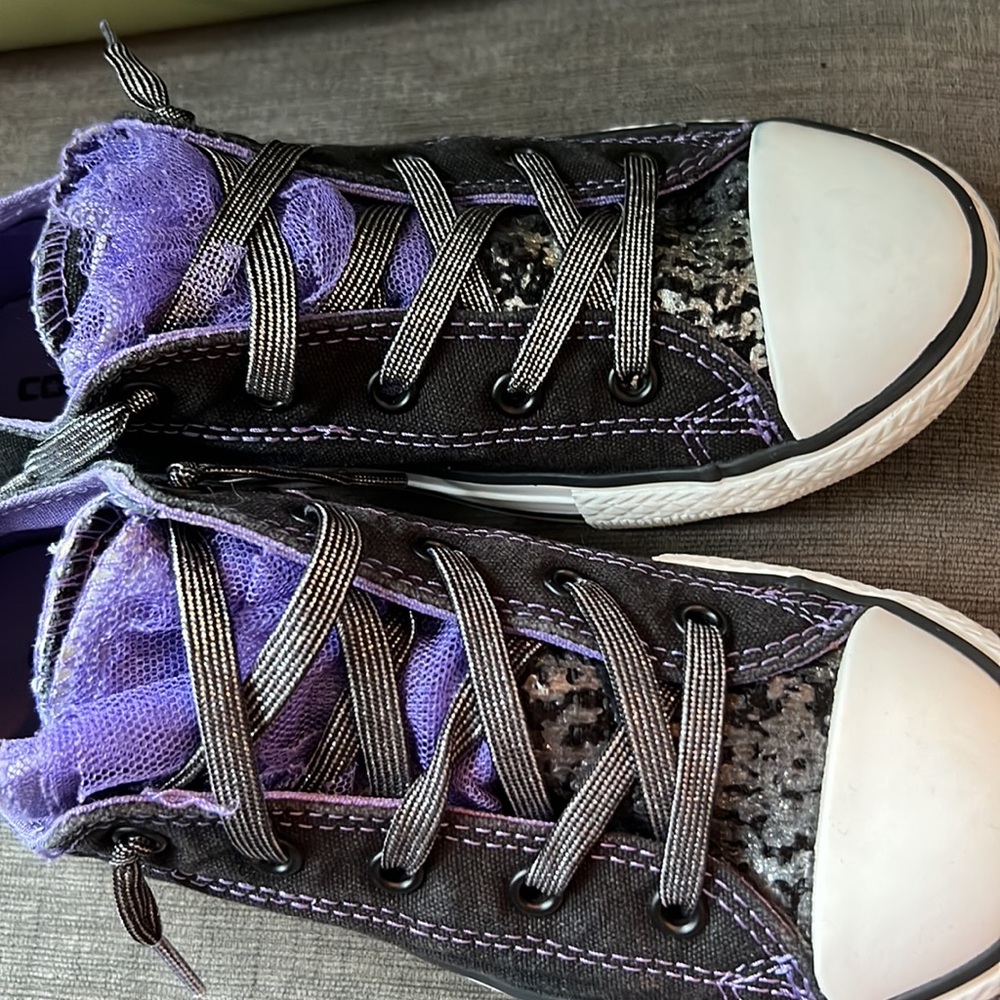 Converse - Picture 5 of 7